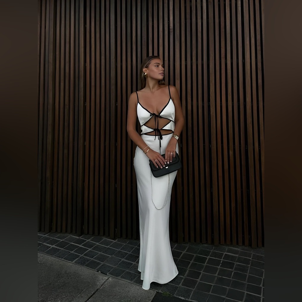 Commense White Maxi Dress